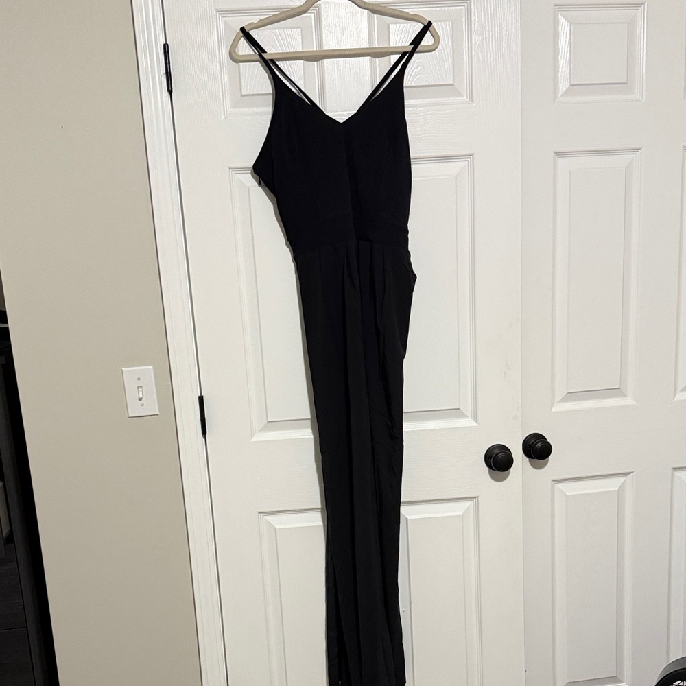HALARA Black V-Neck Jumpsuit with Spaghetti Straps